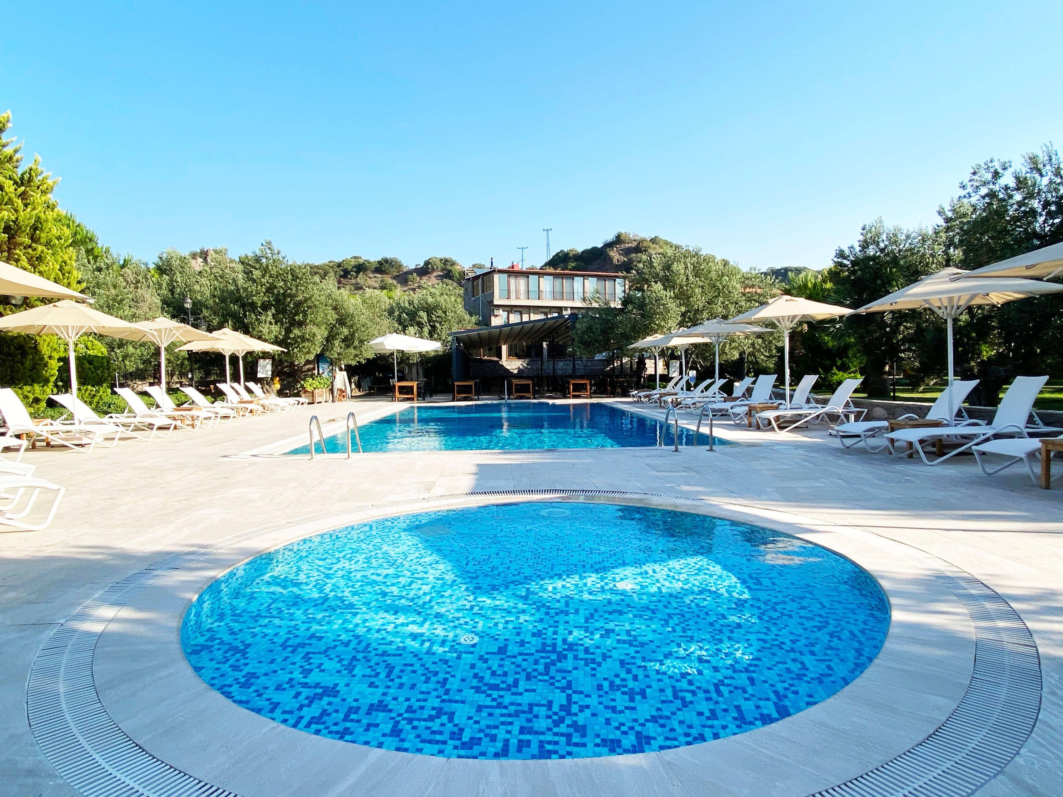 Assos Park Hotel Buitenkant foto