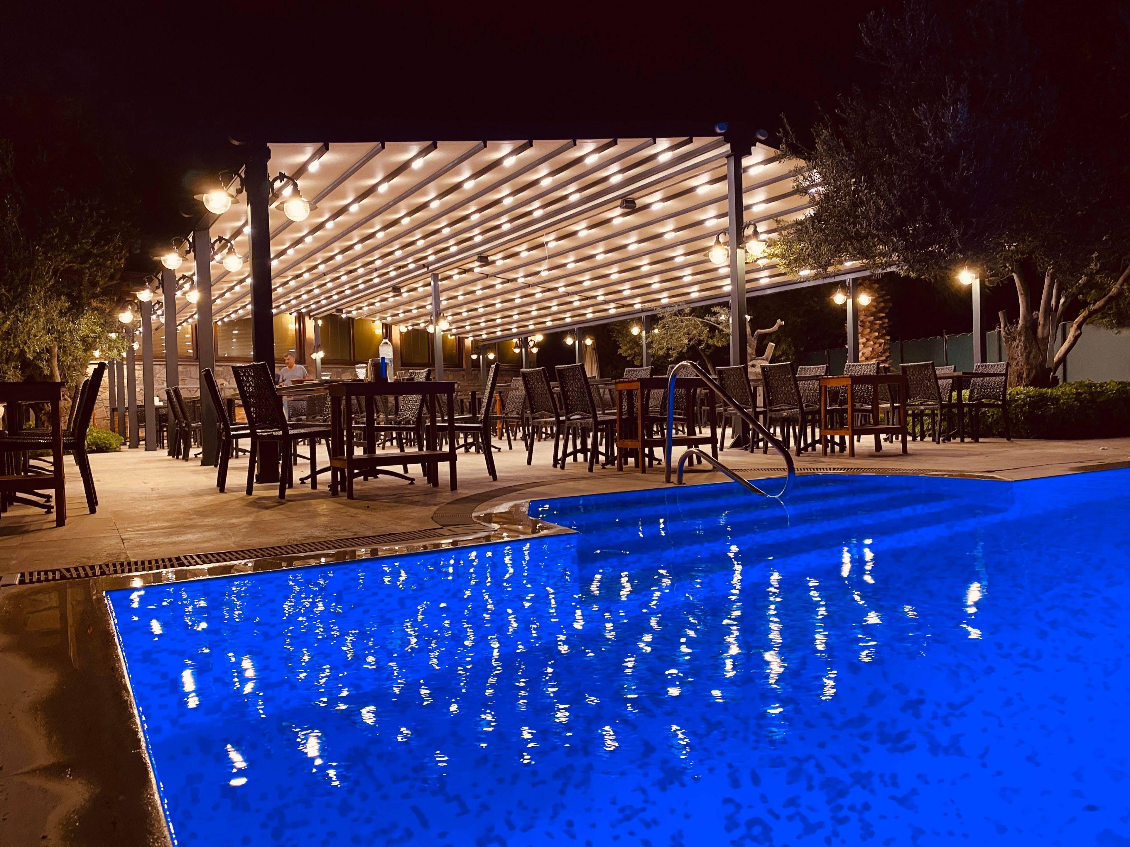 Assos Park Hotel Buitenkant foto