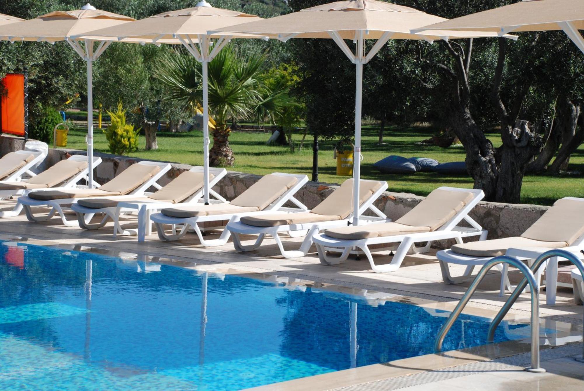 Assos Park Hotel Buitenkant foto