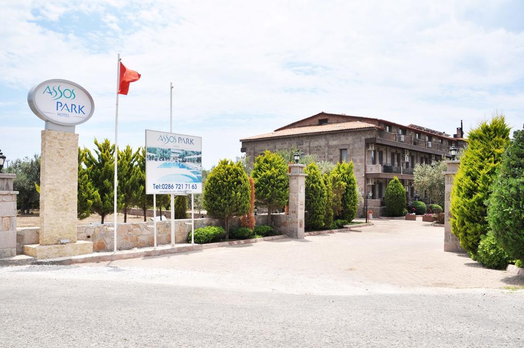 Assos Park Hotel Buitenkant foto