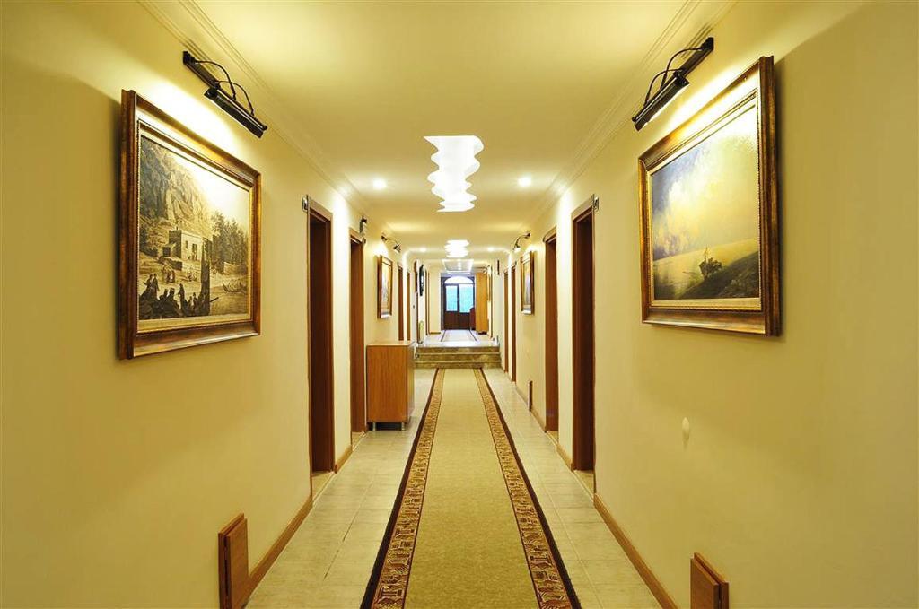 Assos Park Hotel Buitenkant foto